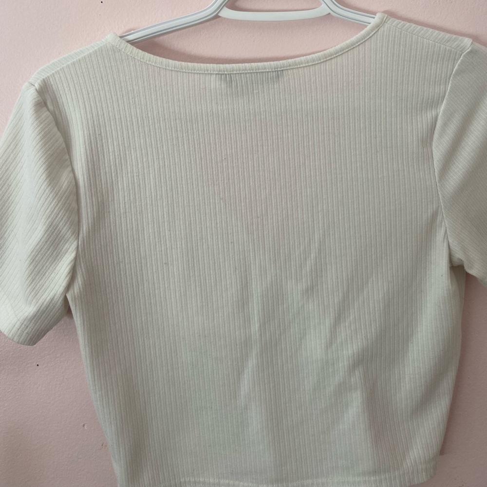 Crop Top - Picture 2 of 3
